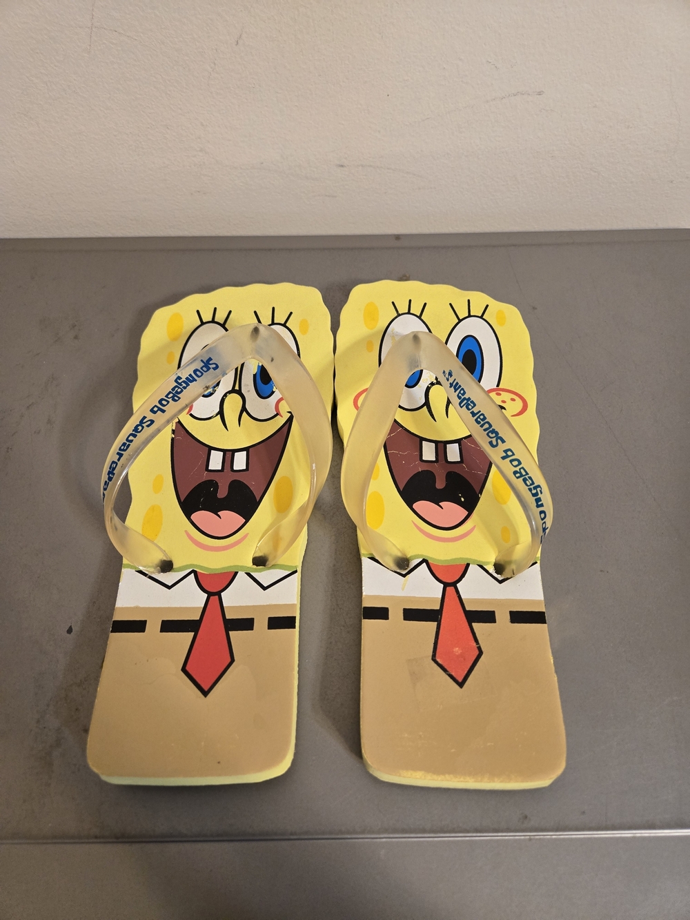 Nickelodeon SpongeBob SquarePants Flip-flops